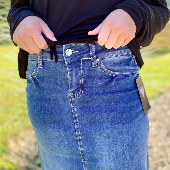 Be girl | denim skirt - Picture 2 of 4
